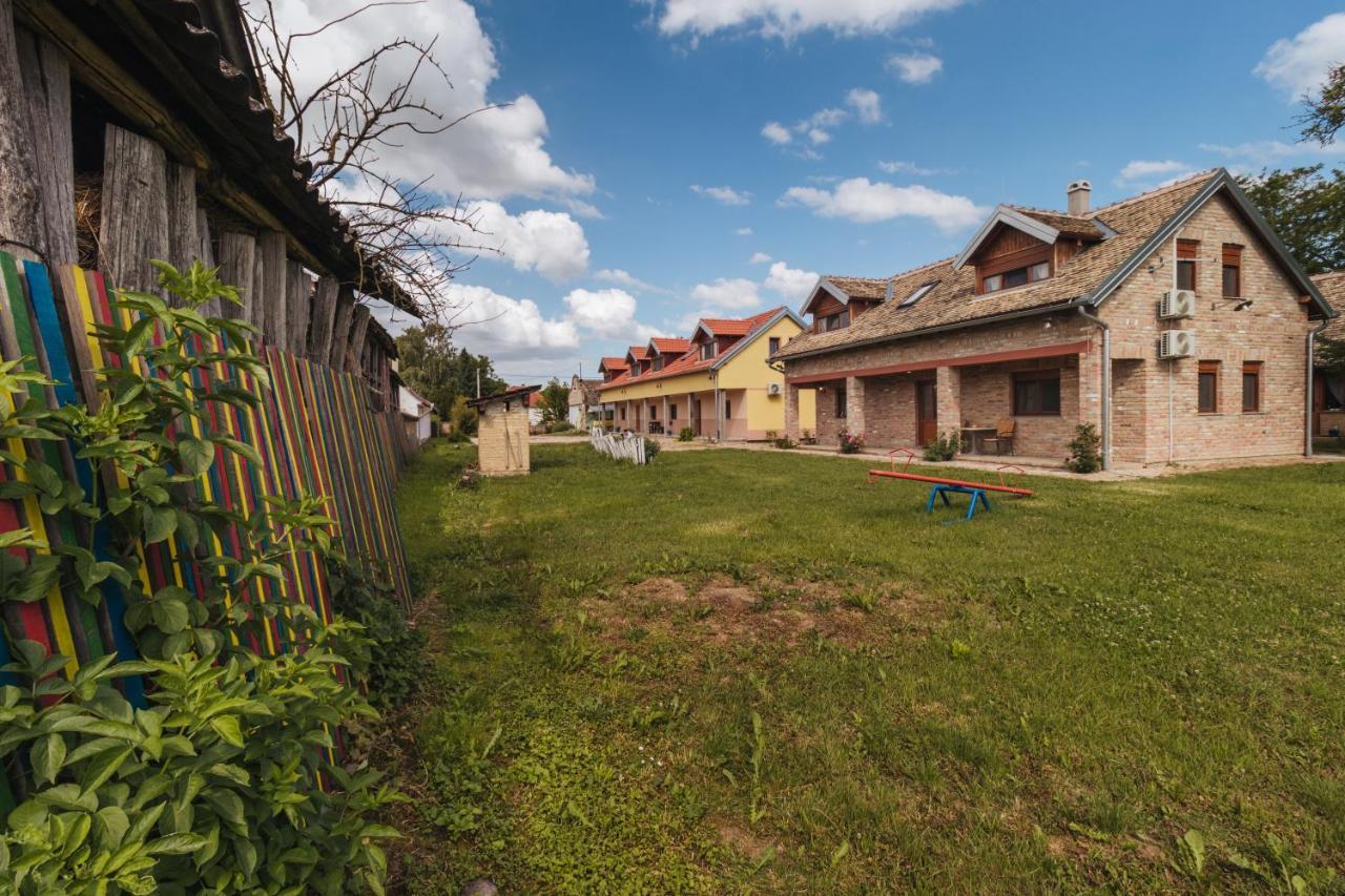 KaranacSobe Kod Baje - Baranjska Kuca住宿加早餐旅馆 外观 照片