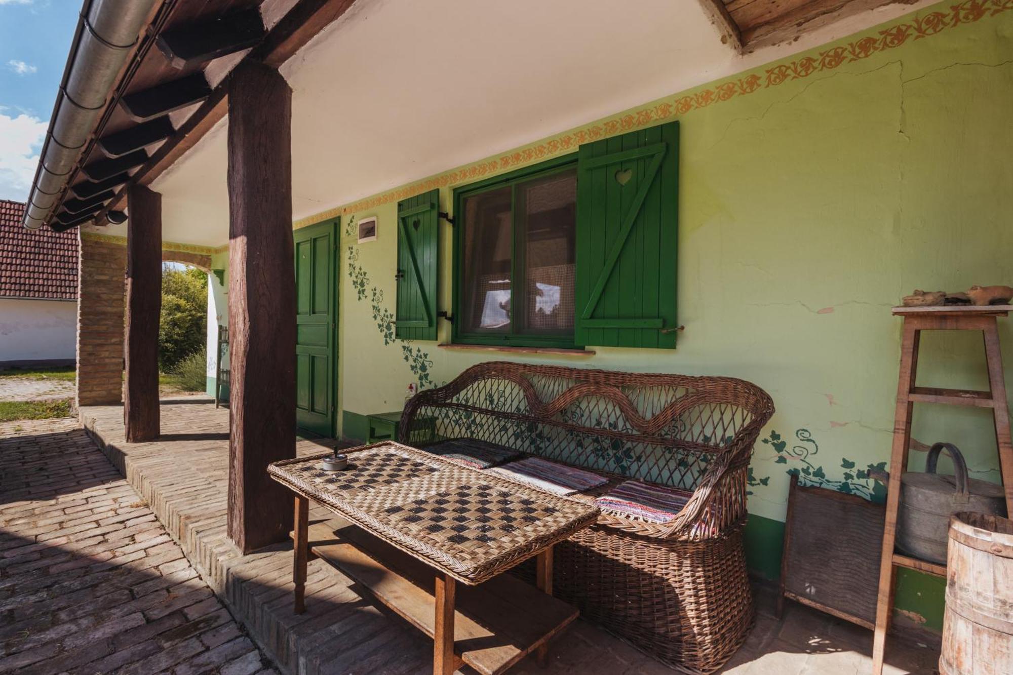 KaranacSobe Kod Baje - Baranjska Kuca住宿加早餐旅馆 外观 照片